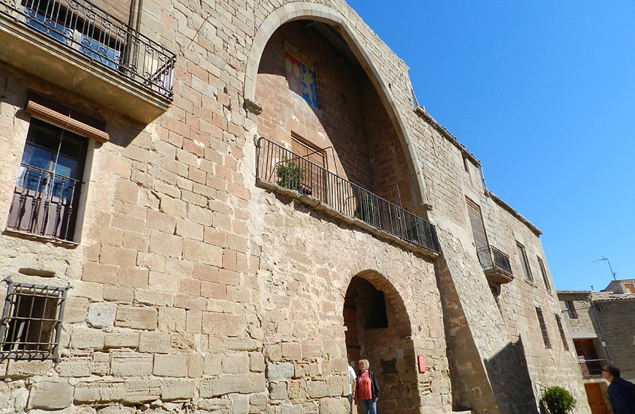 01/08/2019 El Boletín Turístico Ara Lleida menciona la nueva Ruta de los Castillos de Els Plans de Sió.