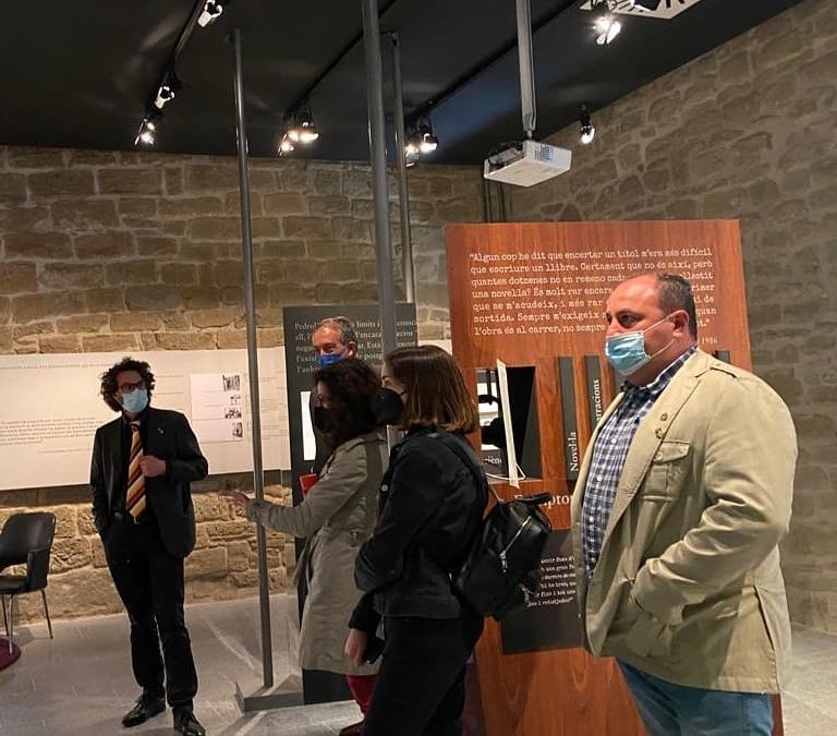 11/05/2021 El director de la Institució de les Lletres Catalanes visita l’Espai Pedrolo